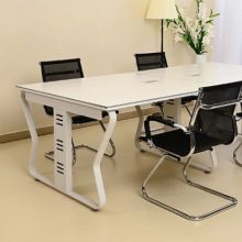  青島鋼木家具總公司銷售分公司 主營 桌 椅 床 櫥 架