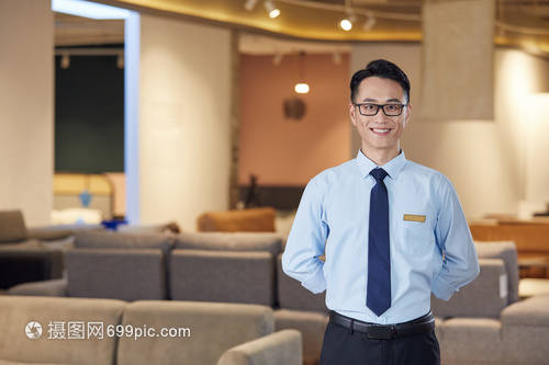 家具店銷售人員形象